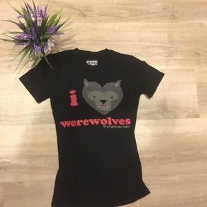 SALE I love werewolves tee shirt small